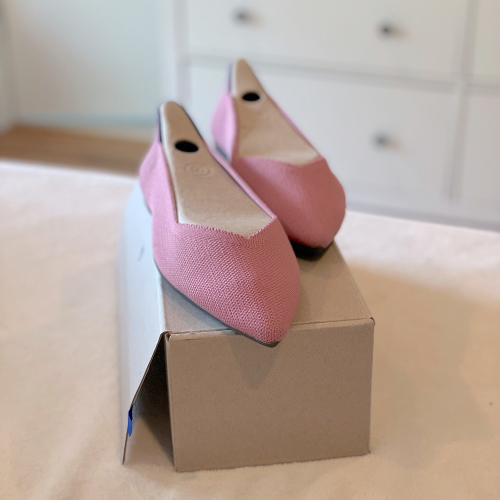 Size 10 Rothy’s rosebud points - GUC